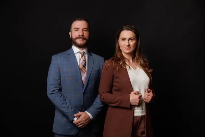 Equipe de advogados de família em Curitiba, Winderson Jaster e Valderiane Schimicoviaki